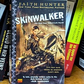 Retro Review: Skinwalker by Faith Hunter